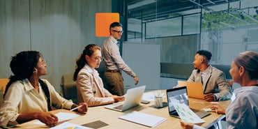 Gestion des connaissances : bâtir une base de connaissances efficace